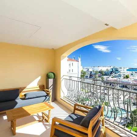 Palais View Cannes